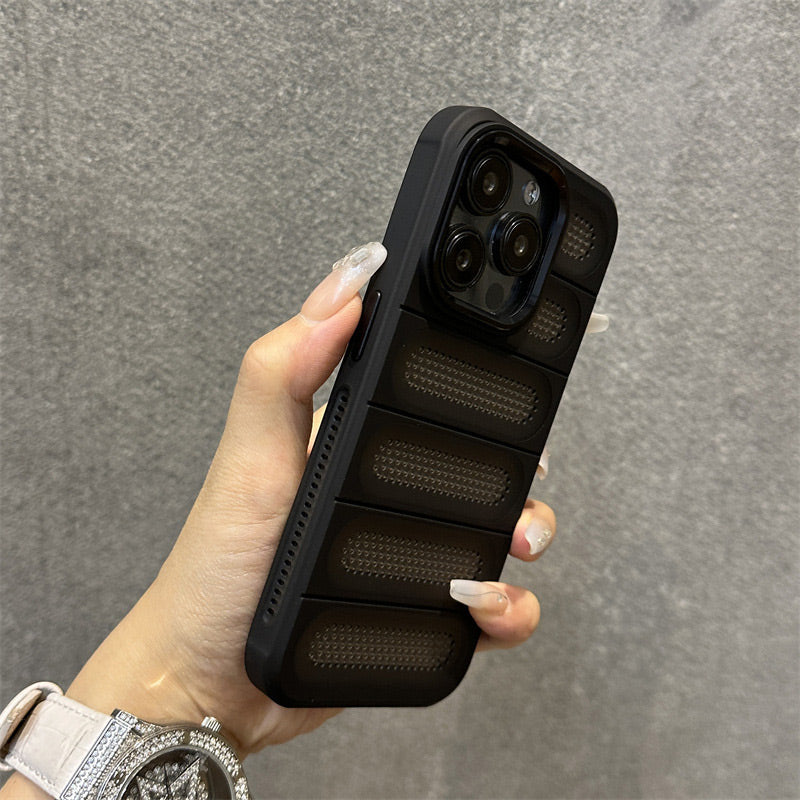 Breathable Phone Case with Cooling Ports for iPhone 16-13 Series
