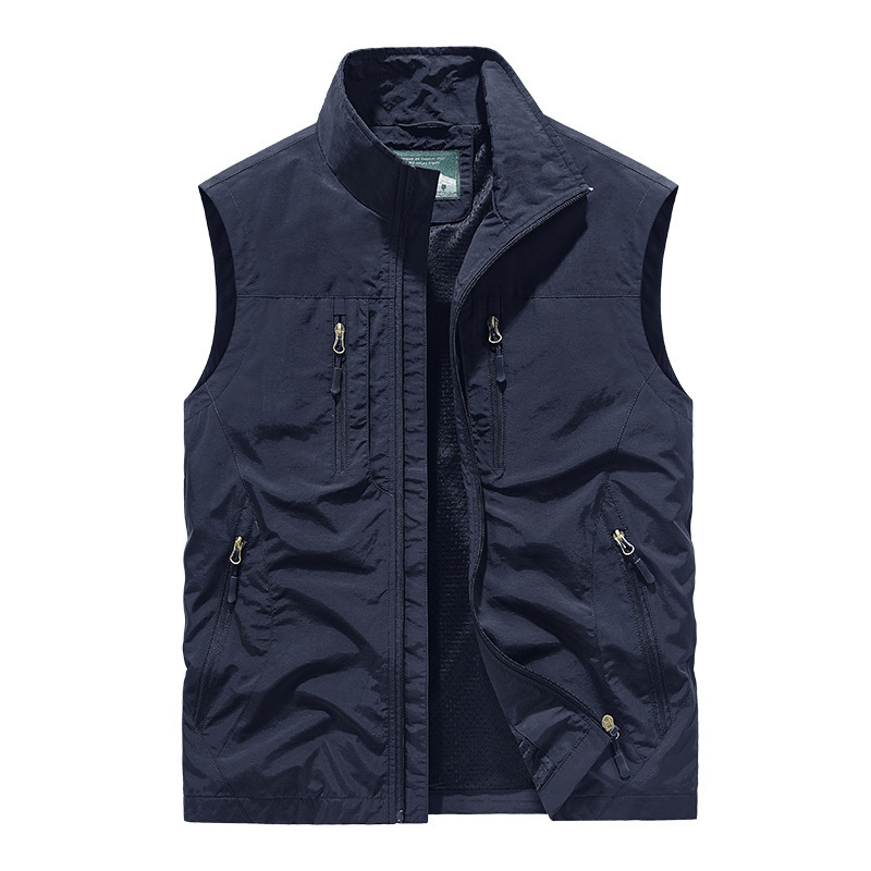 👕 Oversized Men's Sleeveless Vest Jacket – Roomy Fit, Functional Pockets, Trendy Street Style ✨