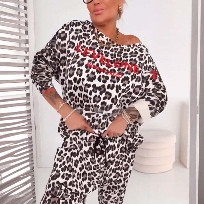 🐆 Women's Chic Leopard Print Co-ord Set – Versatile for Daily & Party Looks