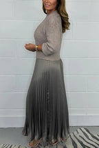 🏆Hot Sale-50% OFF🔥❤️‍🔥Women's Solid Color Long Sleeve Jumper & Pleated Bottom Dress