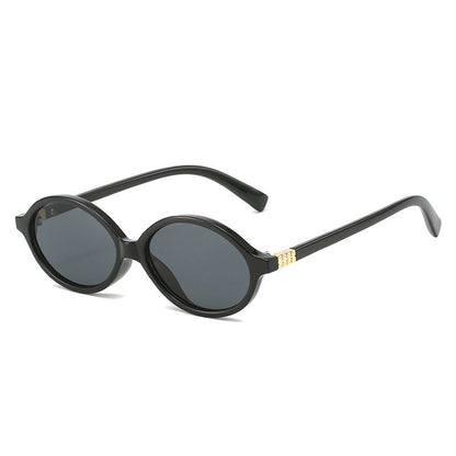 Stylish Small Oval Frame Sunglasses