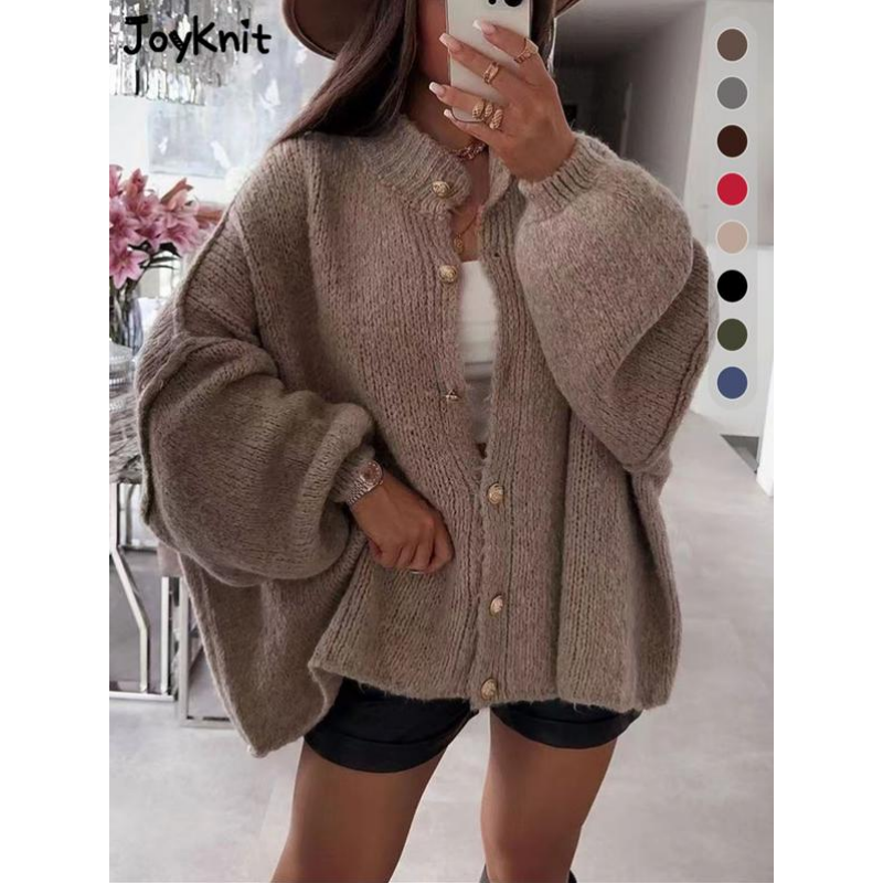 Chic Women's Round-Neck Sweater Coat