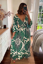 🔥 Vintage jumpsuit with floral pattern and ruffled sleeves